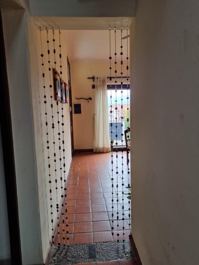 Hostal Las Rosas Salta Exteriör bild