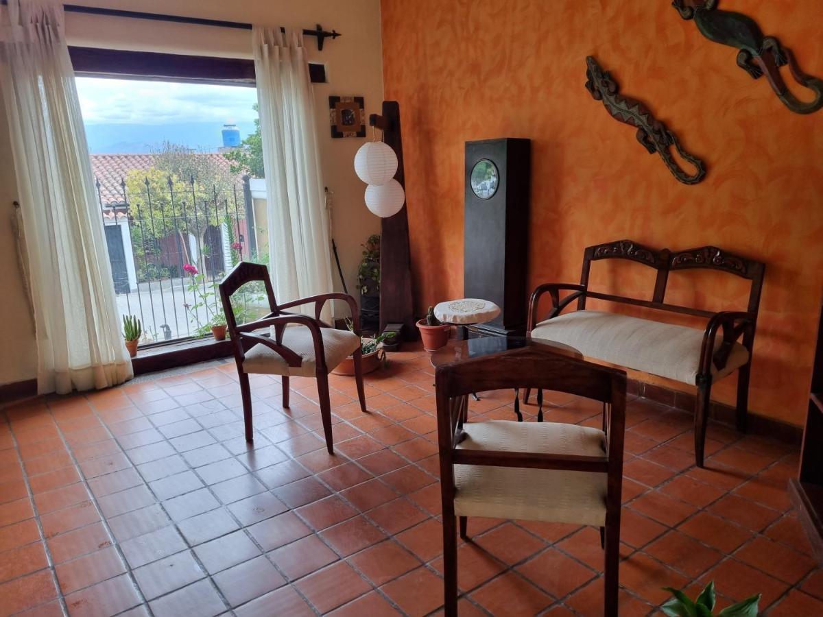 Hostal Las Rosas Salta Exteriör bild
